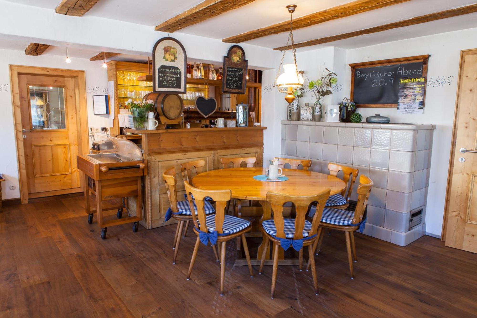 Gasthaus Zur Post Waal エクステリア 写真