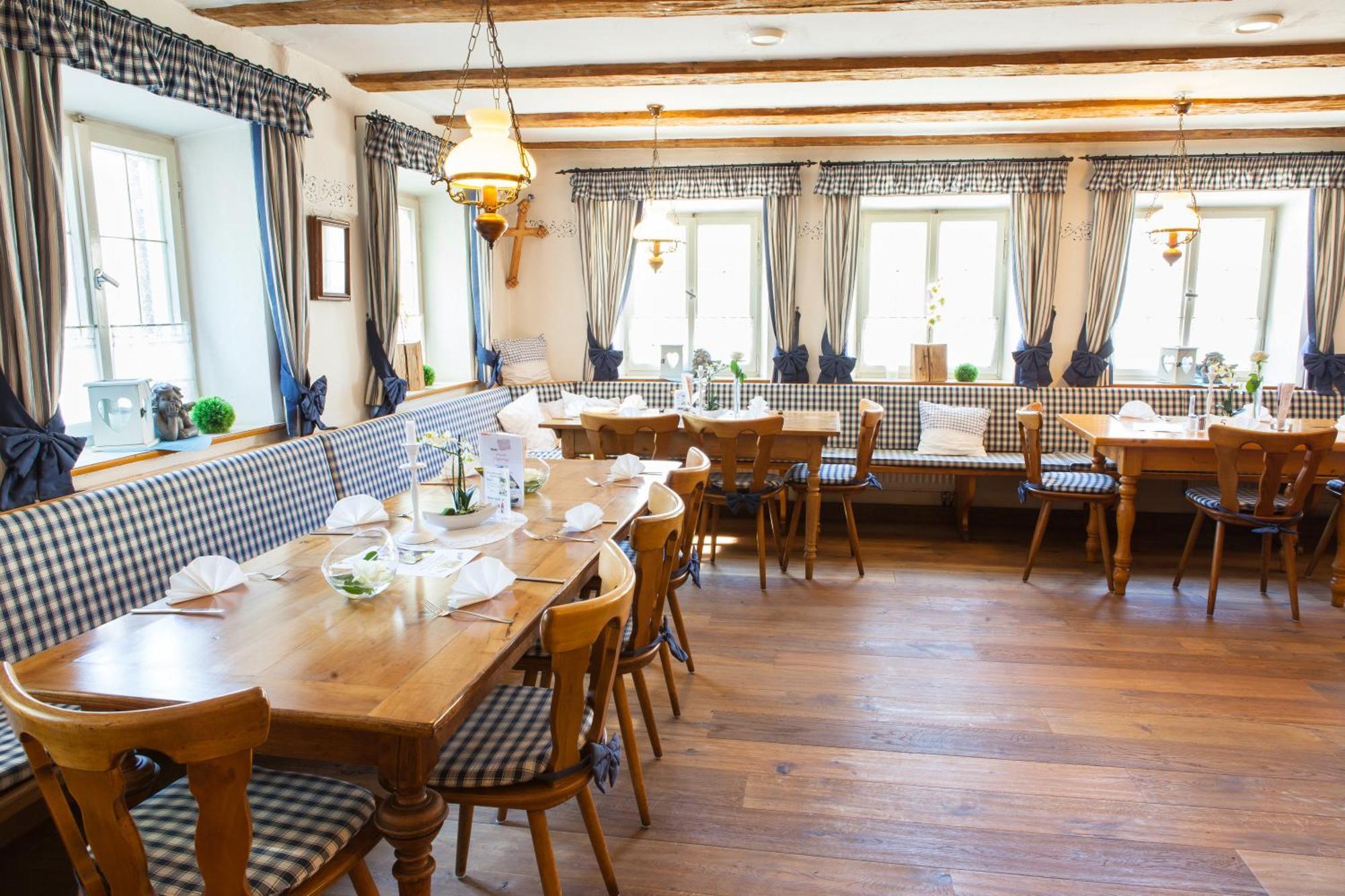 Gasthaus Zur Post Waal エクステリア 写真