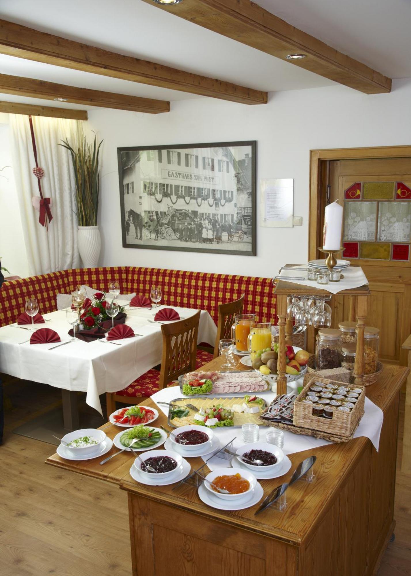 Gasthaus Zur Post Waal エクステリア 写真