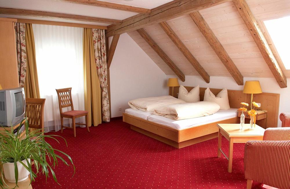 Gasthaus Zur Post Waal エクステリア 写真